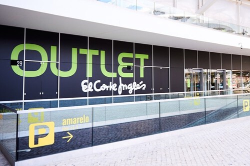 El Corte Inglés comienza a cerrar sus outlets y deja todo a 10 euros: vestidos, vaqueros y mucho más  