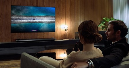 Monitores, altavoces, televisores verticales y más: lo mejor de la semana