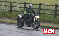 Triumph Street Triple, fotos espia