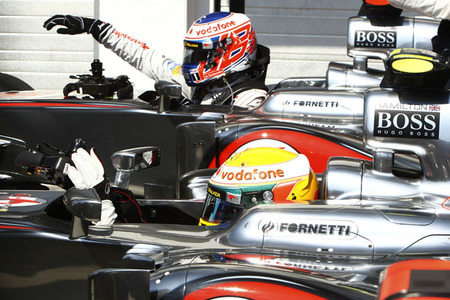 Lewis Hamilton consigue una pole-position inapelable