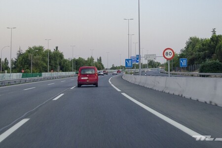 Nuevos peajes en autovías: con 4 céntimos por kilómetro bastaría, según las empresas de mantenimiento