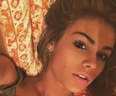 Nadia Jémez es sexy, tiene 17 años, 130.000 seguidores en Instagram y no: no se lo está buscando