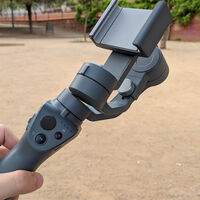 DJI es la firma de estabilizadores más exitosa y Amazon tiene ahora rebajado uno de sus modelos más vendidos