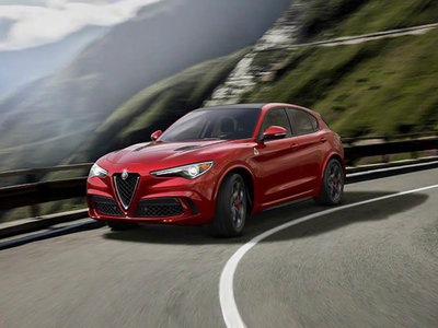 Así de espectacular es el Alfa Romeo Stelvio, el Macan italiano