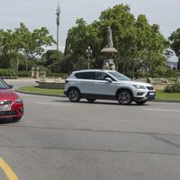 La DGT sigue intentando que aprendamos a hacer bien las rotondas: cómo evitar las imprudencias más peligrosas 