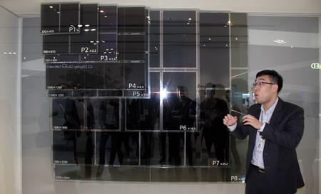 La próxima línea de producción de LG permitirá paneles OLED mucho más grandes y baratos