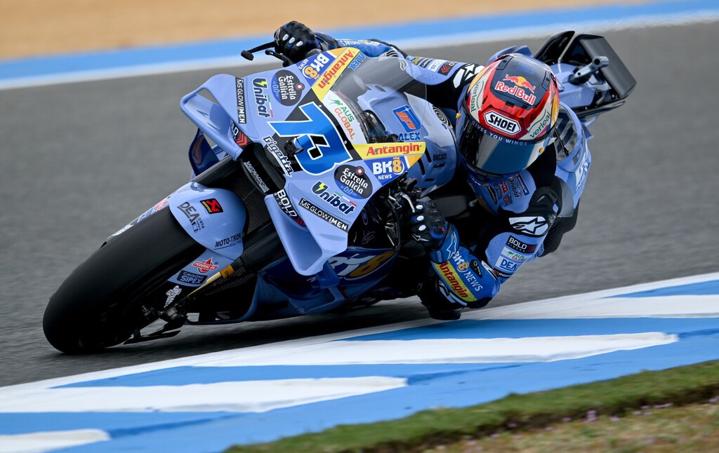 Álex Márquez lidera la respuesta de Ducati en Jerez y primer gatillazo de Pedro Acosta en viernes de 2026