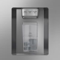 Tener agua fresca o hielo al instante pulsando un botón: el dispensador de agua es comodísimo, pero requiere una serie de cuidados