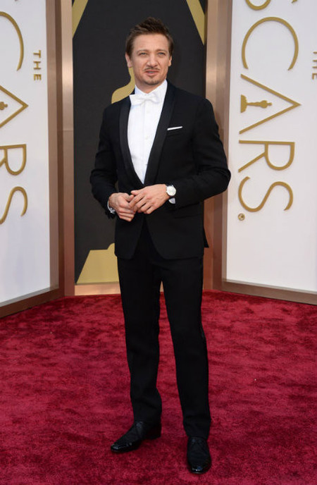 Jeremy Renner, otro que se casó y no avisó