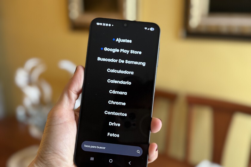Llevo una semana usando este móvil sin distracciones como teléfono personal. ¿Gracias? por hacer un suplicio de mi placer culpable