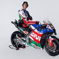 El LCR Honda presenta su equipo para 2023: una decoración muy conservadora para una revolución que se apellida Rins