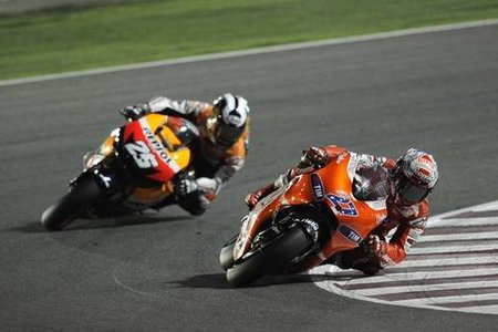 MotoGP España 2010: Con sólo cuatro vueltas, Casey Stoner se adjudica el tiempo más rápido en MotoGP