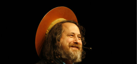 Richard Stallman quiere crear una criptomoneda que mejore todo lo malo de Bitcoin, pero no quiere llamarla criptomoneda 