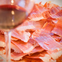 Vino, jamón y aceite, los mejores ingredientes para atraer turismo
