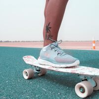 Este tatuaje inteligente con IA puede detectar cambios en tu cuerpo antes de que vayas al médico  