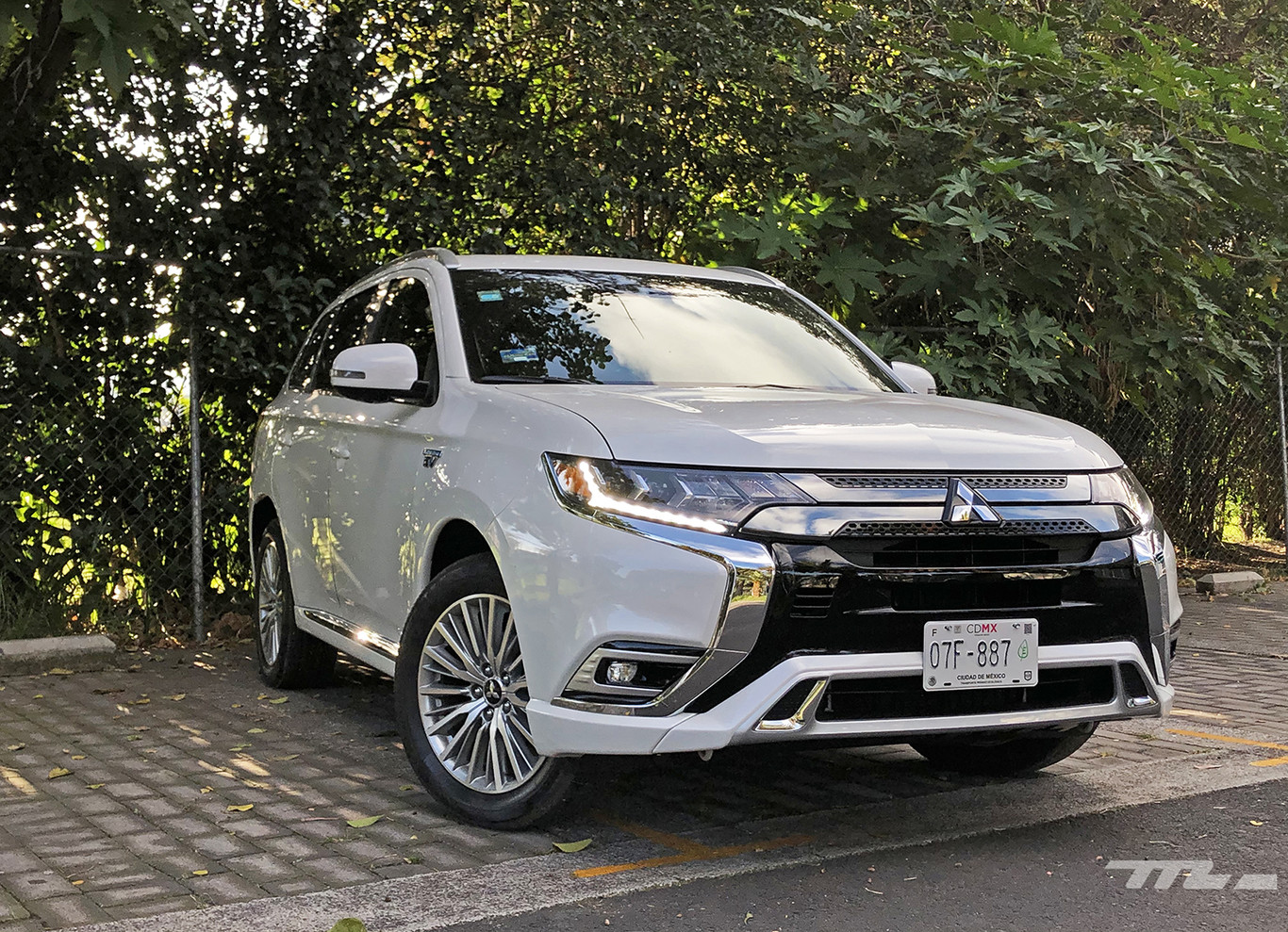 Mitsubishi Outlander PHEV, a prueba: Cuando el espacio y la eficiencia pueden convivir sin problema alguno