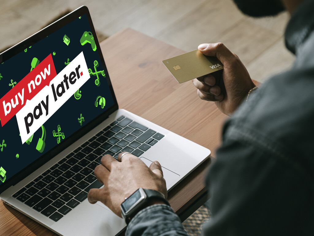 Endeudarnos es hoy más rápido y fácil que nunca: una bomba de relojería financiera que está al caer 