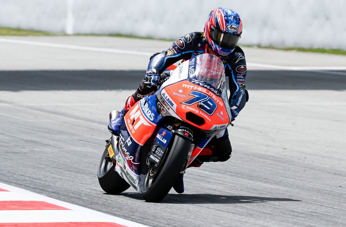 Ai Ogura llama a la puerta de MotoGP liderando otra exhibición de Boscoscuro en Barcelona 