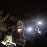 El coche eléctrico se alzó como icono del ecologismo, pero tiene un desafío fundamental por delante: dejar de envenenar ríos con arsénico 