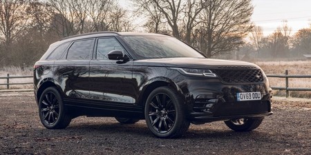 Range Rover Velar R-Dynamic Black, el deseo se viste de negro en esta Navidad