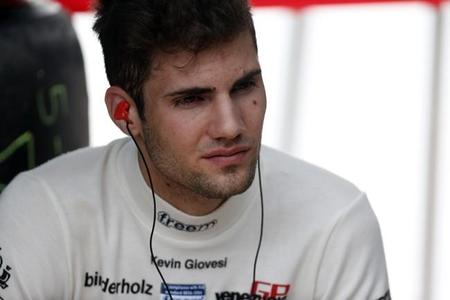 Kevin Giovesi también se une al nuevo programa de pilotos de Caterham