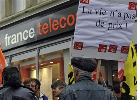 El máximo accionista de France Telecom, el Estado, achacó los suicidios a la "fragilidad individual"