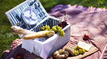 Cestas de picnic que enamoran para verano y primavera