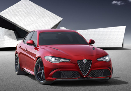 Nuevo Alfa Romeo Giulia, o cómo los italianos han conseguido que vuelvas a babear por un sedán