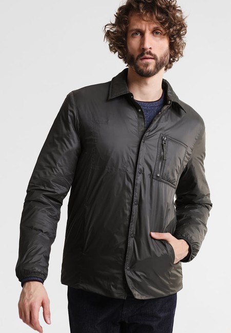 Chaqueta Pier One rebajada en Zalando un 60%, ahora por sólo 15,95 euros y envío gratuito