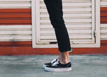 Las mejores ofertas de zapatillas hoy: Adidas, New Balance y Converse más baratas