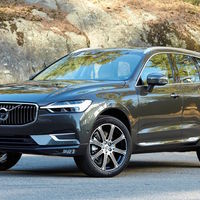 Si planeas estudiar la universidad en Estados Unidos, Volvo te apoya con el auto