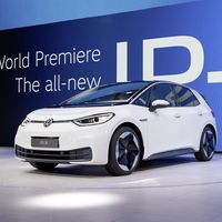 El Volkswagen ID.3 calzará los nuevos neumáticos inteligentes Bridgestone para mejorar su autonomía