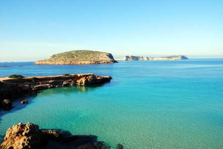 Hay otra Ibiza por descubrir: esta ruta en coche te ayudará a conseguirlo