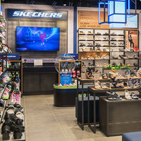 Llega a Skechers las zapatillas estrella para salir a correr: son cómodas, baratas y están en todas las tallas 