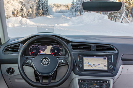 Olvídate de los desempañadores con el nuevo parabrisas térmico de Volkswagen