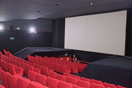 Un nuevo sueño cumplido: las salas de cine comienzan a alquilar sus pantallas para poder jugar a videojuegos