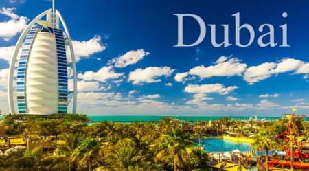 Time lapse: Dubái, un paseo en monorraíl junto a los rascacielos