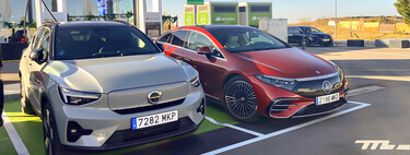 Las dos españas se ven claramente en el reparto del Plan MOVES III: de los 2.400 millones en ayudas a la compra de coches eléctricos, Cataluña y Madrid acapararon 845 millones