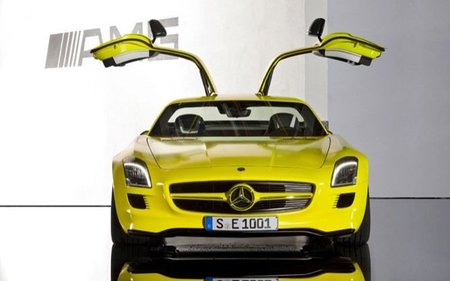 Mercedes SLS AMG E-Cell
