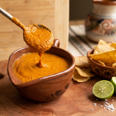 Cómo hacer salsa roja taquera con solo 5 ingredientes y en pocos minutos: ideal para cualquier guisado
 