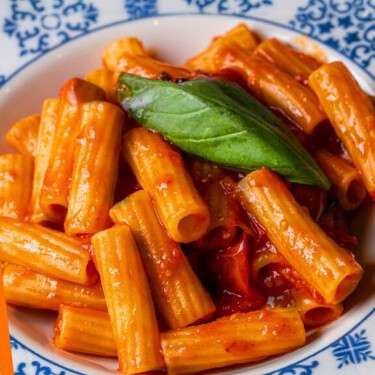 Cómo hacer pasta con atún cremosa sin lácteos: con la receta y consejos de la Chef Zahie Téllez con un toque especial