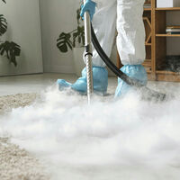 No es magia: esta es la razón científica por la que el vapor limpia mejor los pisos 