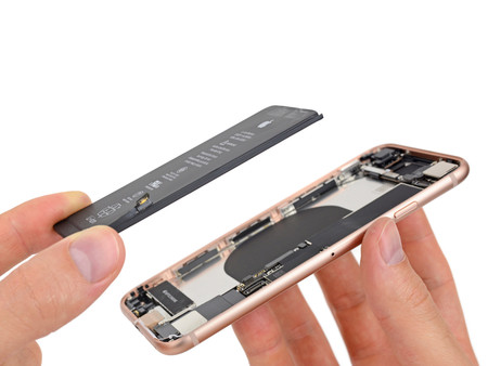 Así comprueba Apple el estado de la batería de tu iPhone, iPad o Apple Watch