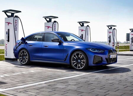 Bmw I4 2022 1600 04