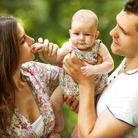 ¿Puede un bebé tener un grupo sanguíneo distinto al de sus padres? Tabla de herencia de grupos sanguíneos posibles y no posibles 