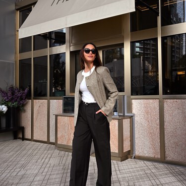 Así es el bolso bandolera más vendido de Tous: color marfil, ligero y rebajado a mitad de precio 