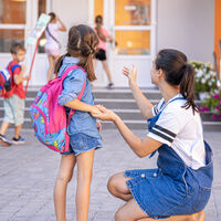 Rituales de cinco minutos que dan seguridad a los niños antes de clase 