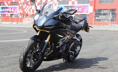 Benelli Tornado 402 Ambiente