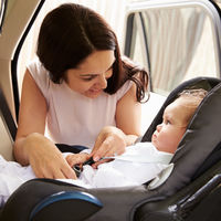 Una madre nos recuerda por qué no debemos tomar a la ligera el uso correcto de las sillas para el coche