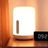 Las últimas unidades de la lámpara inteligente de Xiaomi que te ayuda a dormir y a despertarte están rebajadas en PcComponentes